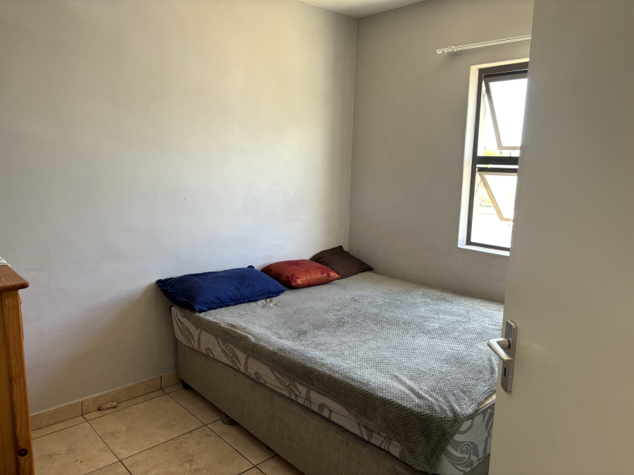 2 Bedroom Property for Sale in Guldenland Western Cape